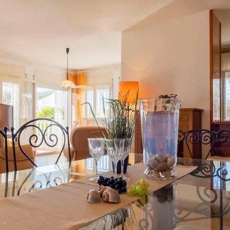 וילה Arenal By Interhome *